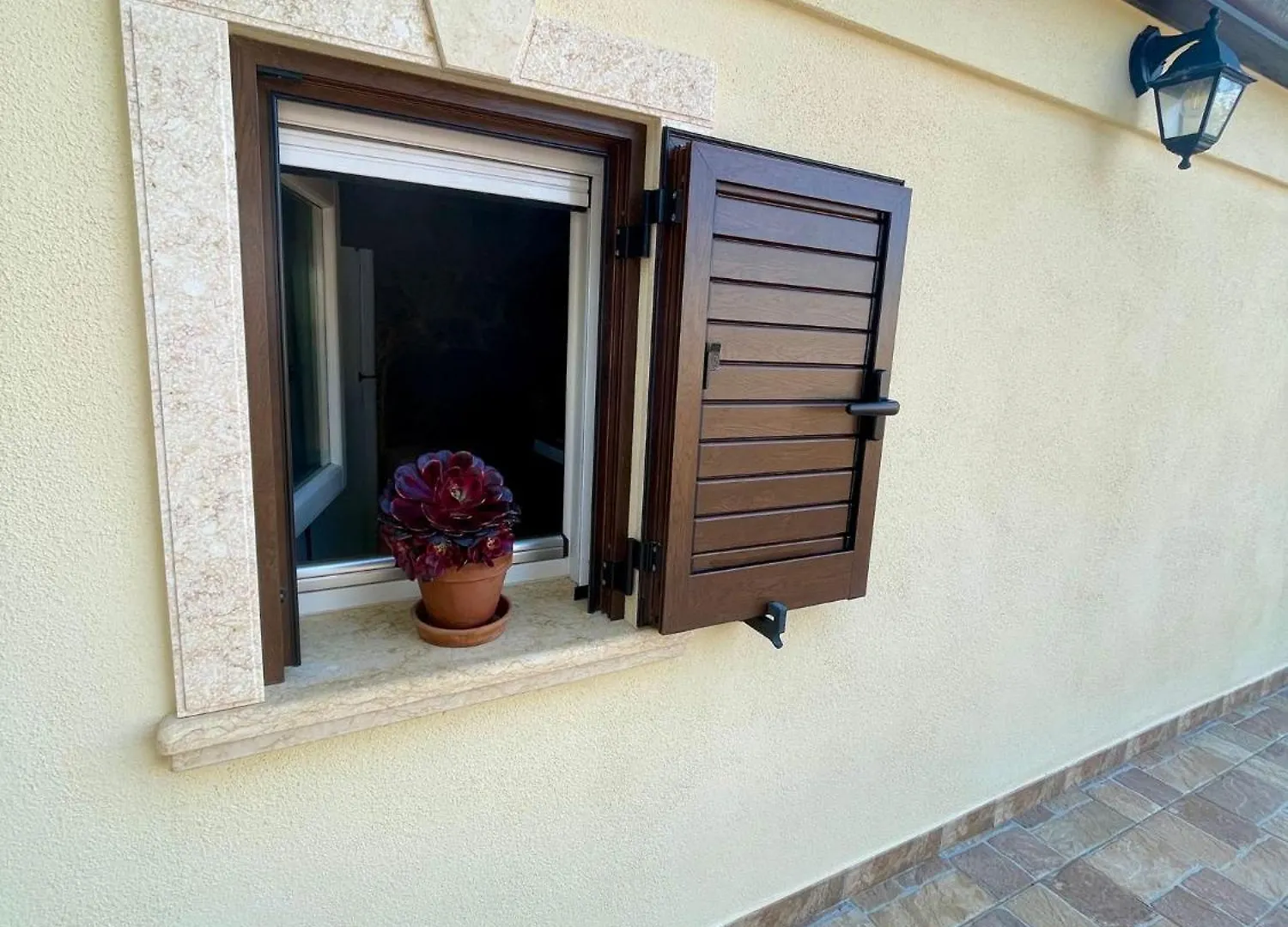 Tottubella Villa Dora